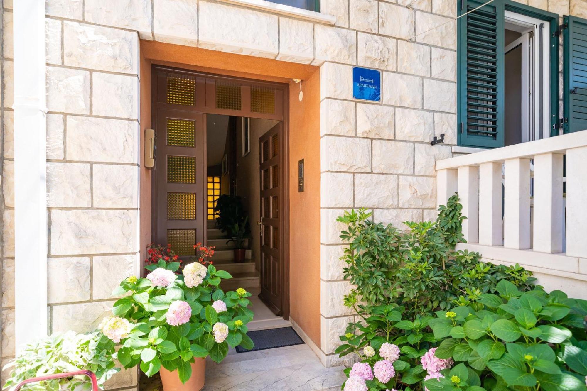Apartments Villa Ivka Dubrovnik Exterior foto